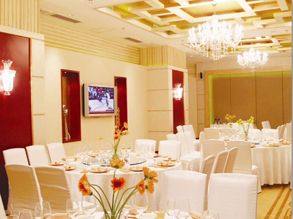 C&D Hotel Quanzhou Цюаньчжоу Экстерьер фото
