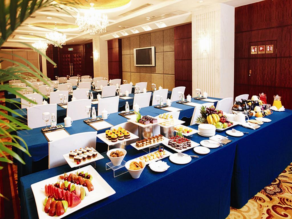 C&D Hotel Quanzhou Цюаньчжоу Экстерьер фото